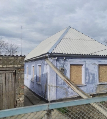 За спробу відкупити сина від арешту, жінка сама перебуватиме під домашнім арештом