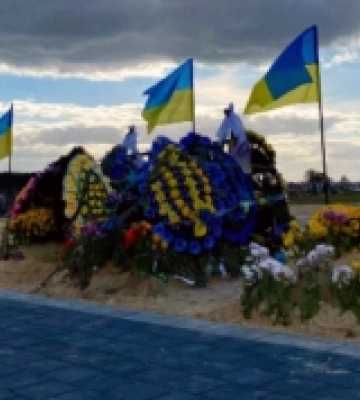 У Сарнах обирали, якими на Алеї Героїв будуть пам&#039;ятники загиблим солдатам