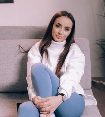 «Холостячка» Ксенія Мішина розповіла, як за нею півроку бігав відомий російський актор