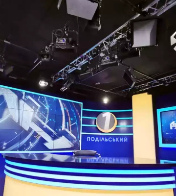 Хмельницький телеканал «Перший Подільський» під час війни: багато новин і трохи піару