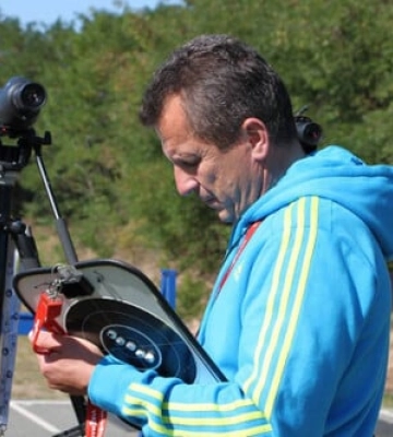 Названо имя нового главного тренера женской сборной Украины по биатлону Названо имя нового главного тренера женской сборной Украины по биатлону