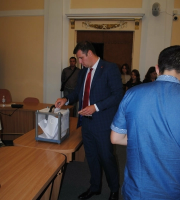 Мамая офіційно звільнять з посади мера Полтави до кінця дня, - міськрада