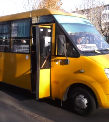 У Полтаві планують запровадити додаткові маршрути міського транспорту в поминальні дні
