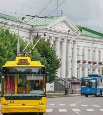 У Полтаві продовжили час курсування тролейбусів
