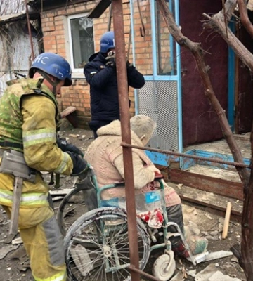 Окупанти обстріляли житлові будинки у Нікополі