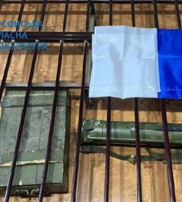 Допомогли росіянам переправити техніку через Дніпро: трьом експрацівникам Херсонського річпорту повідомили про підозру
