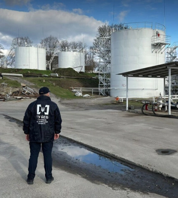 Поблизу Києва знайдено нафтобазу з контрафактним пальним на 360 млн грн 