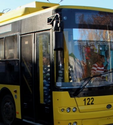 У Полтаві продовжили час курсування тролейбусів