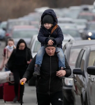 В Румунії обмежуватимуть виплати українським біженцям