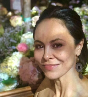 "Просто хотела поделиться эмоциями". 49-летняя экс-жена мэра Киева Кличко показала пляжное фото