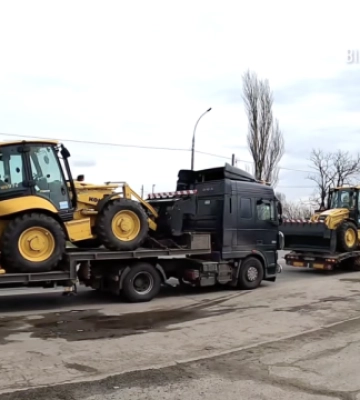 На Херсонщину почала надходити спецтехніка від Японії
