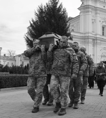 У Луцьку провели в останню дорогу захисника Олександра Сідорського