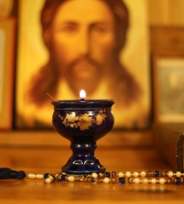 У Києві вірянам дозволили перебувати у храмах на Великдень усю ніч