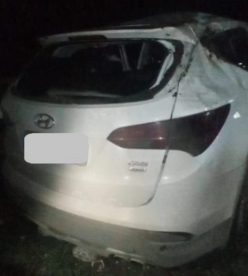 В Одеській області автомобіль влетів в електроопору, травмувалися водій та його пасажирки