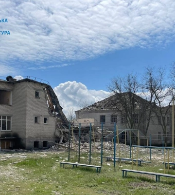 Росіяни вдарили з артилерії по парку в Херсоні й вбили чоловіка