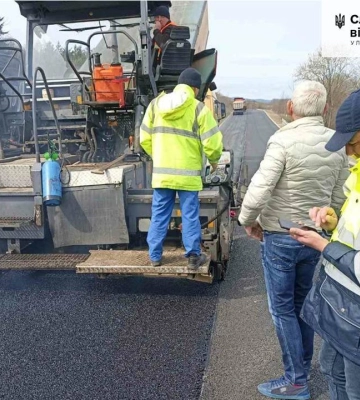На Львівщині завершують ремонт дороги до ПП «Нижанковичі-Мальховіце»