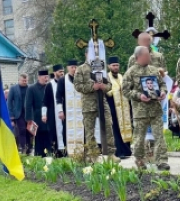 У Нововолинську попрощалися із загиблими військовими