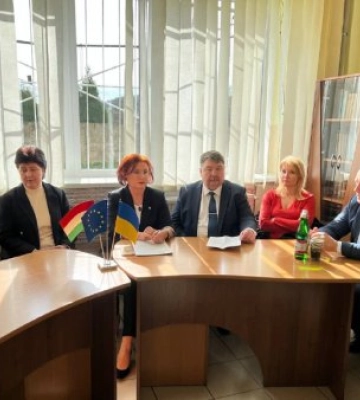 Угорщина допоможе у покращенні умов Закарпатської обласної дитячої лікарні