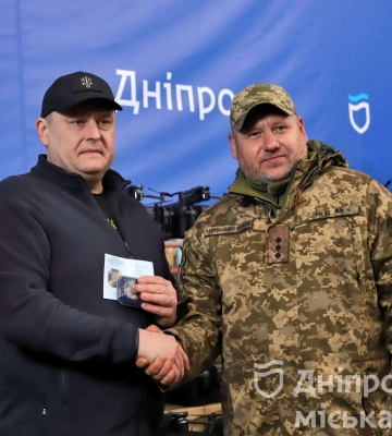 Це абсолютний рекорд: Борис Філатов показав обладнання на 100 млн грн, яке поїхало на передову