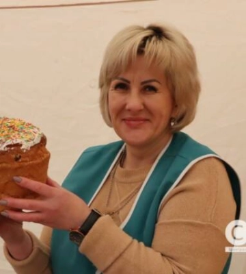 У Кропивницькому триває святковий ярмарок: містяни збирають Великодні кошики і підтримують ЗСУ