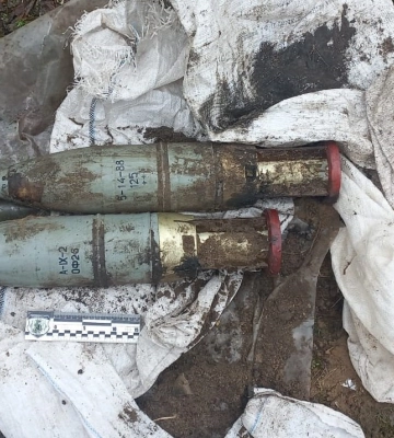 У Сумському районі вибухотехніки поліції вилучили два танкові снаряди