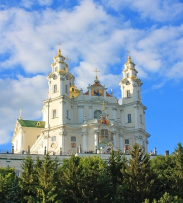На Почаївську лавру претендують декілька конфесій. Мінкульт ще не визначився – Ткаченко