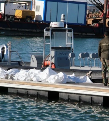 Біля берегів Тунісу з води витягли 25 тіл