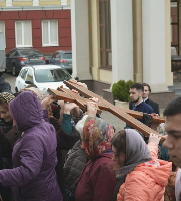 У Луцьку відбулася страсна Хресна хода. Як це було