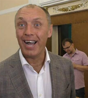 Полтавського міського голову звільнили з посади на виконання вироку суду
