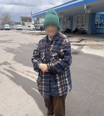 У Сумах патрульні розшукали  на автовокзалі 97-річну бабусю
