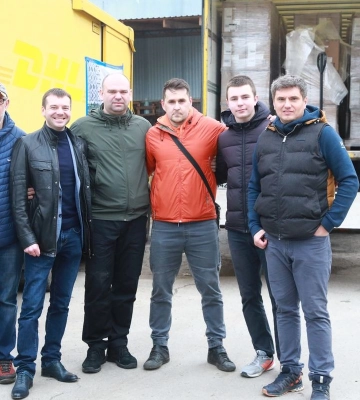 Фонд оборони України та Волонтерський центр “Паляниця” передали Запорізькому регіону портативні зарядні станції