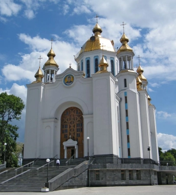 Коли освячуватимуть паски у соборах Рівного (РОЗКЛАД)