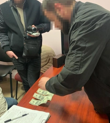 1000 доларів за уникнення мобілізації: у Львові затримали адвоката