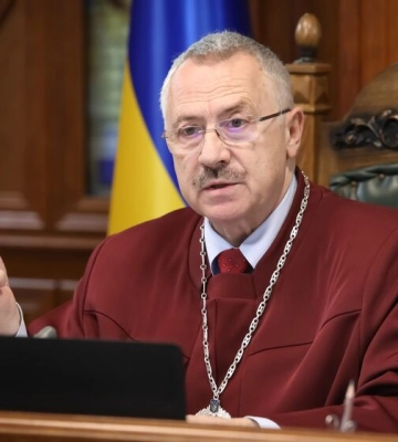 Конституционный Суд Украины проверит на соответствие закону ратификацию Харьковских соглашений, которые оставили в украинском Крыму Черноморский флот РФ