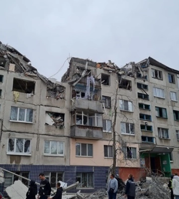 З-під завалів будинку у Слов&#039;янську дістали живою дитину – ЗМІ