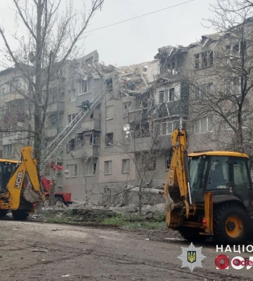 Рашисты обстреляли Славянск: повреждены пять многоэтажек и пять частных домов 