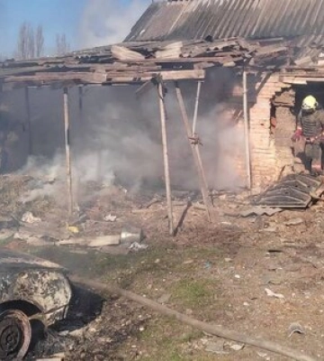Обстрелы Днепропетровщины: Окупатели ночью ударили по Никопольскому району