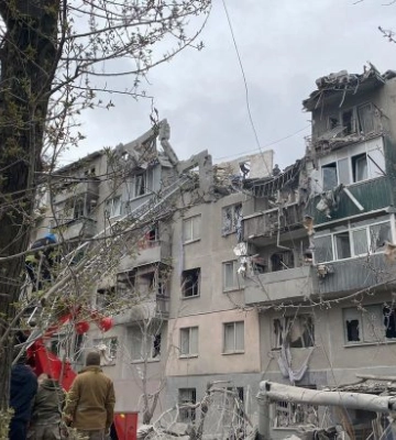 У Слов&#039;янську з-під завалів дістали тіла ще двох загиблих