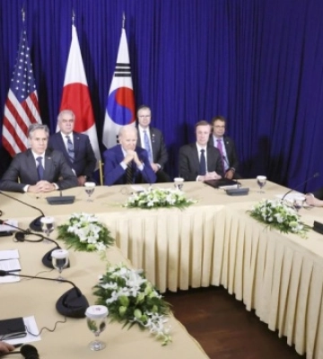 Японія, США і Південна Корея посилять обмін даними про ракетні випробування КНДР