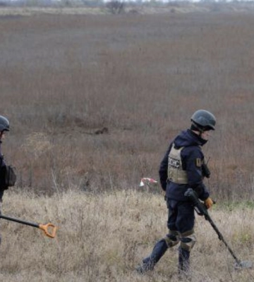 Кілька осіб підірвалося на вибухівці у Харківській області