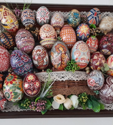 У Рівненській обласній бібліотеці відкрито традиційну щорічну виставку &quot;Великодня писанка&quot; (ФОТО)