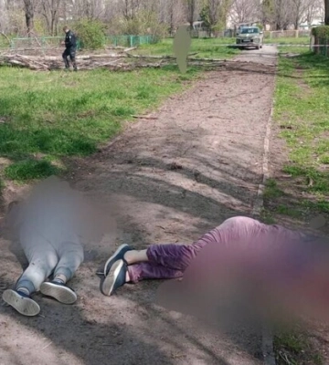 Последствия российских обстрелов Херсона: погибли мать и дочь (обновлено)