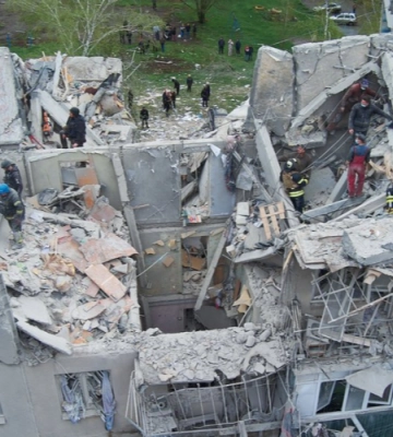 Поліція показала жахливі кадри перших хвилин обстрілу Слов&amp;#039;янська. Відео
