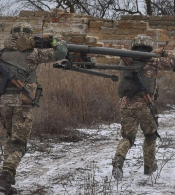 На Херсонщині хлопець грався з гранатометом та дістав поранення