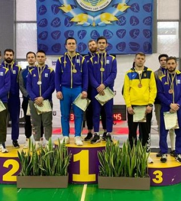 Миколаївські шаблісти стали чемпіонами України