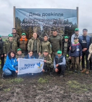 На Миколаївщині висадили саджанці горіха, які було евакуйовано з Херсонської області