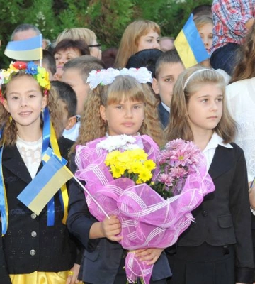 На Миколаївщині стартував набір першокласників – Веліховська розповіла подробиці процесу та інструкції для батьків