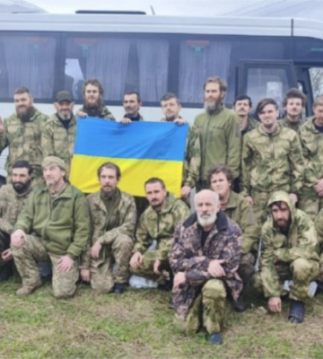 Великдень вдома: з’явилося відео повернення з полону 130 українців