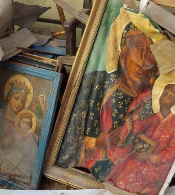 Російські військові вдарили по храму у Нікополі