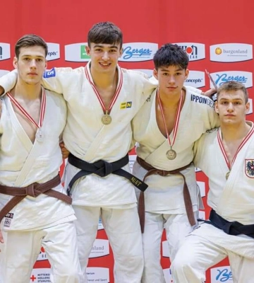 Дніпрянин Іван Кошляк виборов «срібло» юніорського Чемпіонату з дзюдо